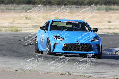media/Sep-15-2024-Speed Ventures (Sun) [[7a54f7ed2f]]/Black Group/Session 1 (Outside Grapevine)/